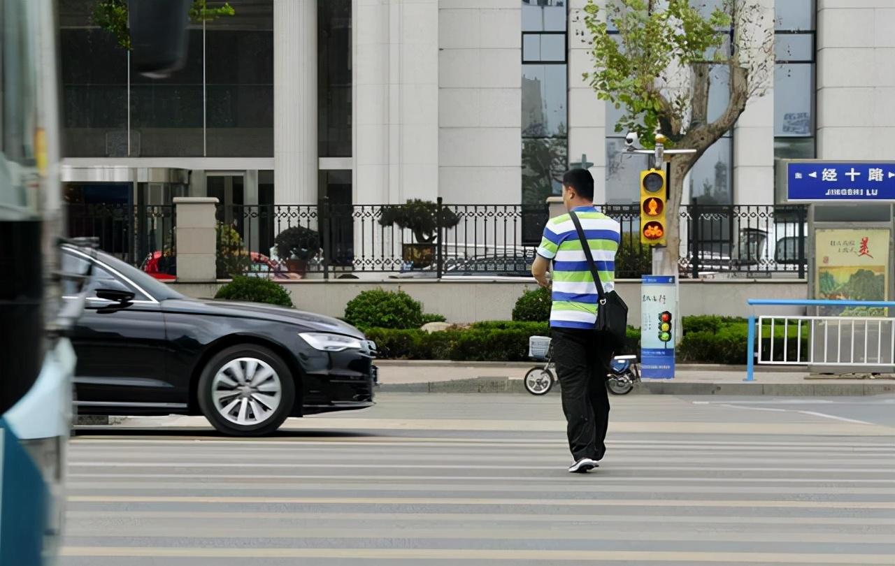 违章几天能查到? 开车出现的违章罚单，一般多少天可以查到